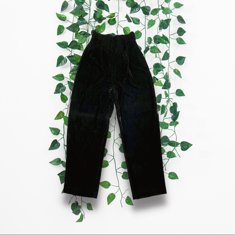 Vintage A.J. Bari Ultra High-waisted Velvet Pants | Black -12